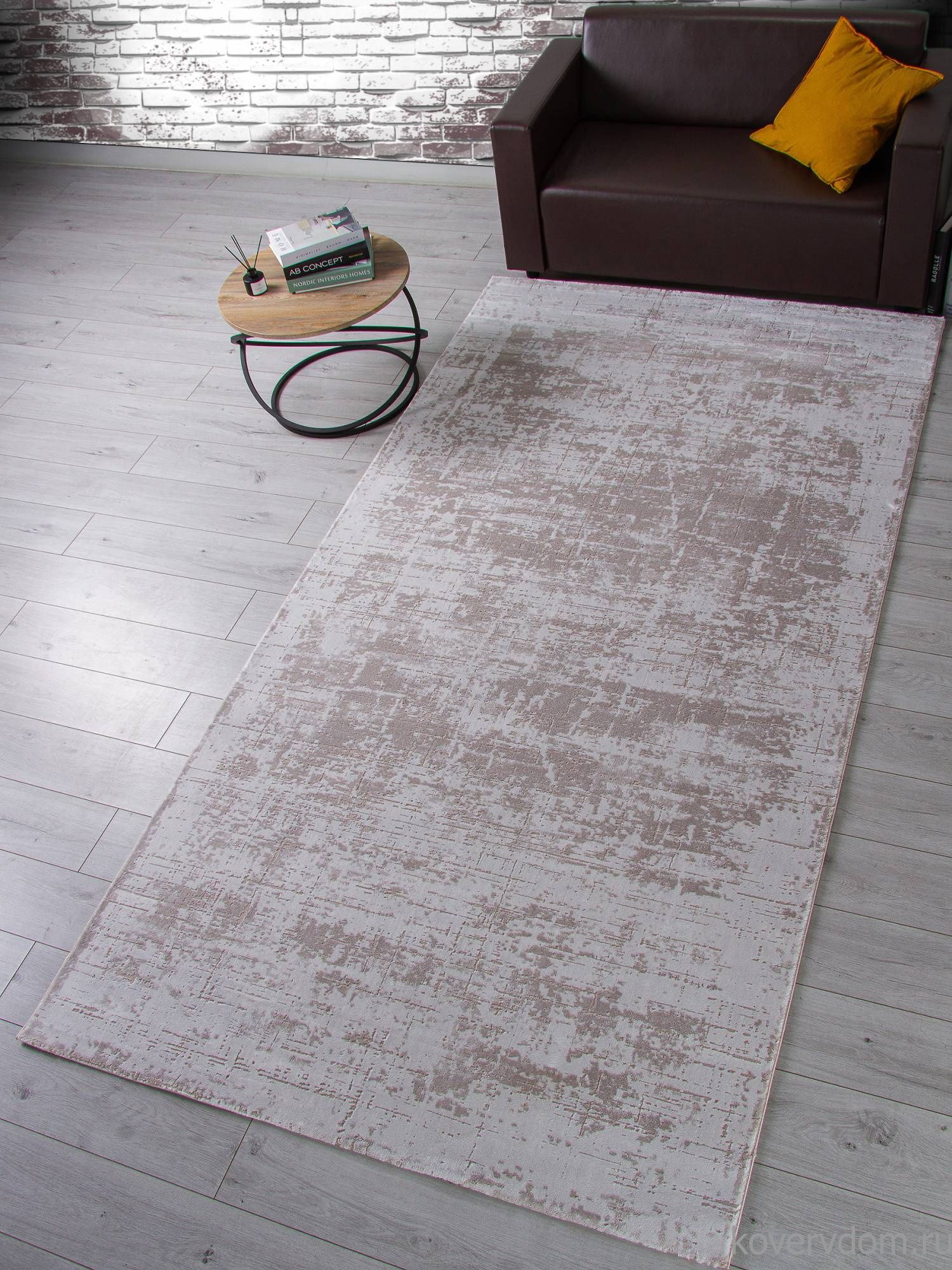 Ковер NENSI GL012A BROWN / BROWN Ковер NENSI GL012A BROWN / BROWN