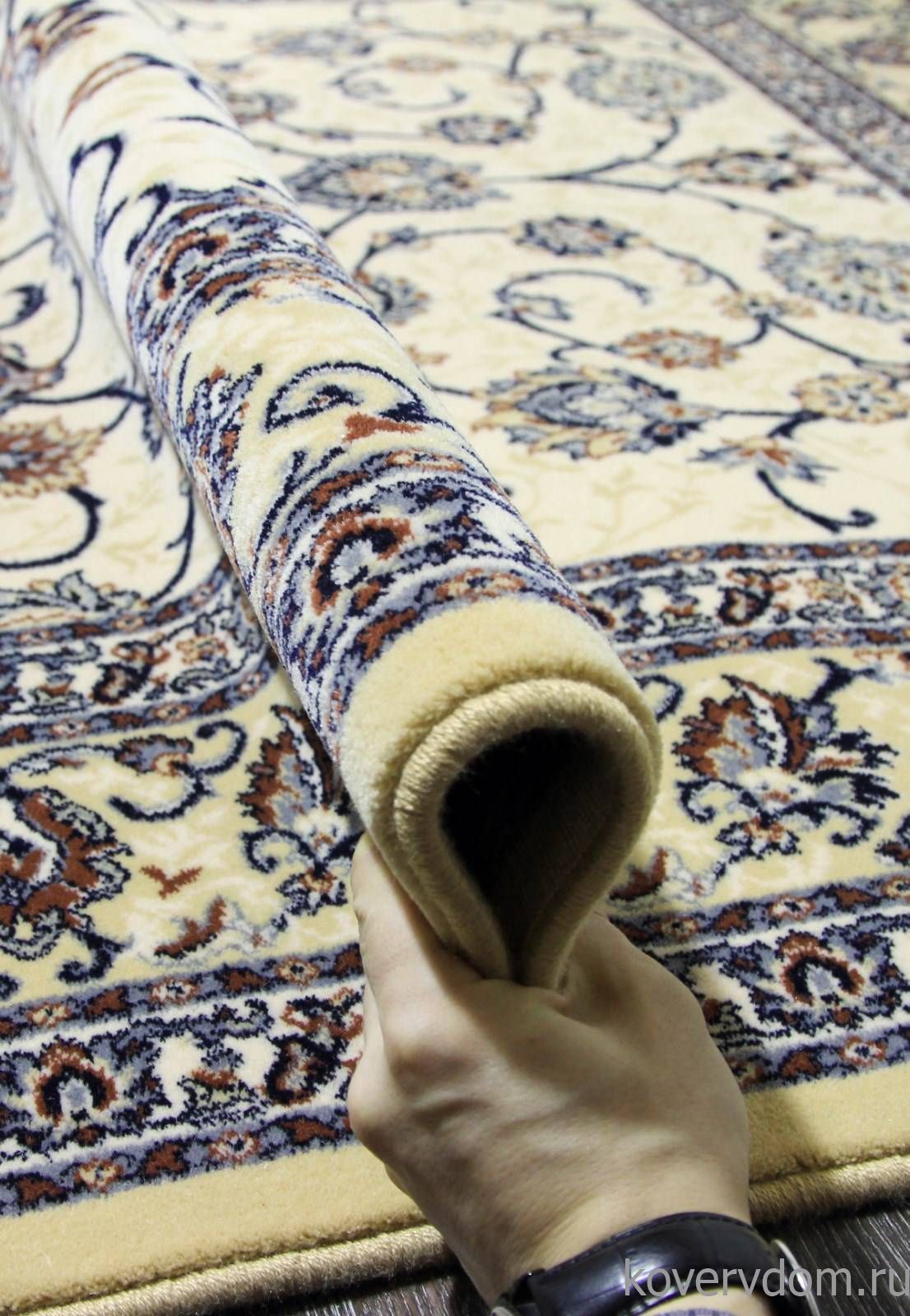 Ковер DIAMOND 72-14 120 V