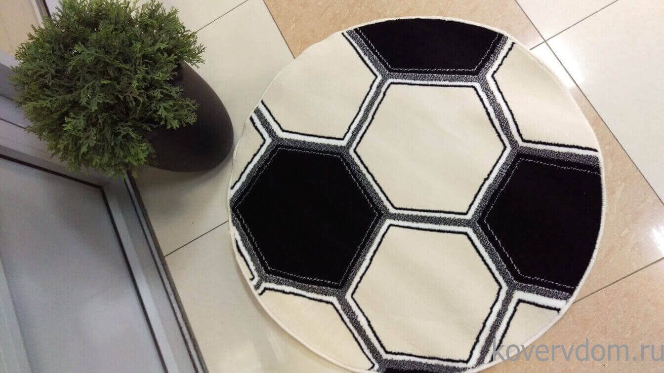 Ковер детский СВЕТЯЩИЙСЯ В ТЕМНОТЕ Футбольный мяч Night Flash 1163 1205 01круг Ковер детский СВЕТЯЩИЙСЯ В ТЕМНОТЕ Футбольный мяч Night Flash 1163 1205 01круг